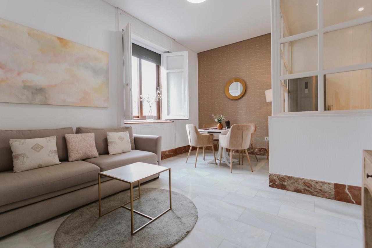 Bright And Cozy-1Bd 1Bth & 2Bd 1Bth- La Giralda Apartment Seville Ngoại thất bức ảnh